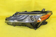 🌆 18 19 20 TOYOTA CAMRY XLE LEFT LH DRIVER OEM HEADLIGHT -  1 TAB DAMAGED picture