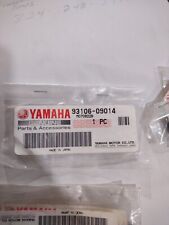 Yamaha SHIFT ROD OIL SEAL 93106-09014-00 picture
