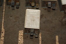 Volvo 240 262 260 244 740 760 780 Air Conditioner  Relay Gray AC 1363449 OEM  picture
