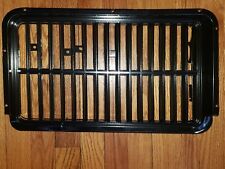1971-72 Oldsmobile Cutlass Supreme Grille, OEM, 407008 RH 407009 LH, USED picture