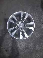 Used Wheel fits: 2013 Hyundai Elantra Sdn 16x6-1/2 alloy w/machined face accesso picture