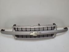 01-06 CHEVROLET SUBURBAN 1500 Grille Excluding Ltz Body Colored Silver  picture