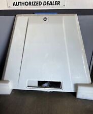 Mercedes Benz G63 AMG OEM Hood white color Excellent condition  picture