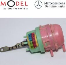 Mercedes-Benz Genuine Vacuum Element / 0008003675 picture