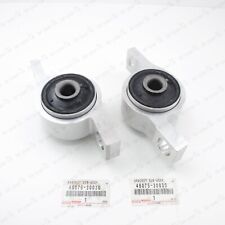 NEW GENUINE LEXUS FRONT LOWER CONTROL ARM BUSHINGS 48075-30030 48076-30030 picture