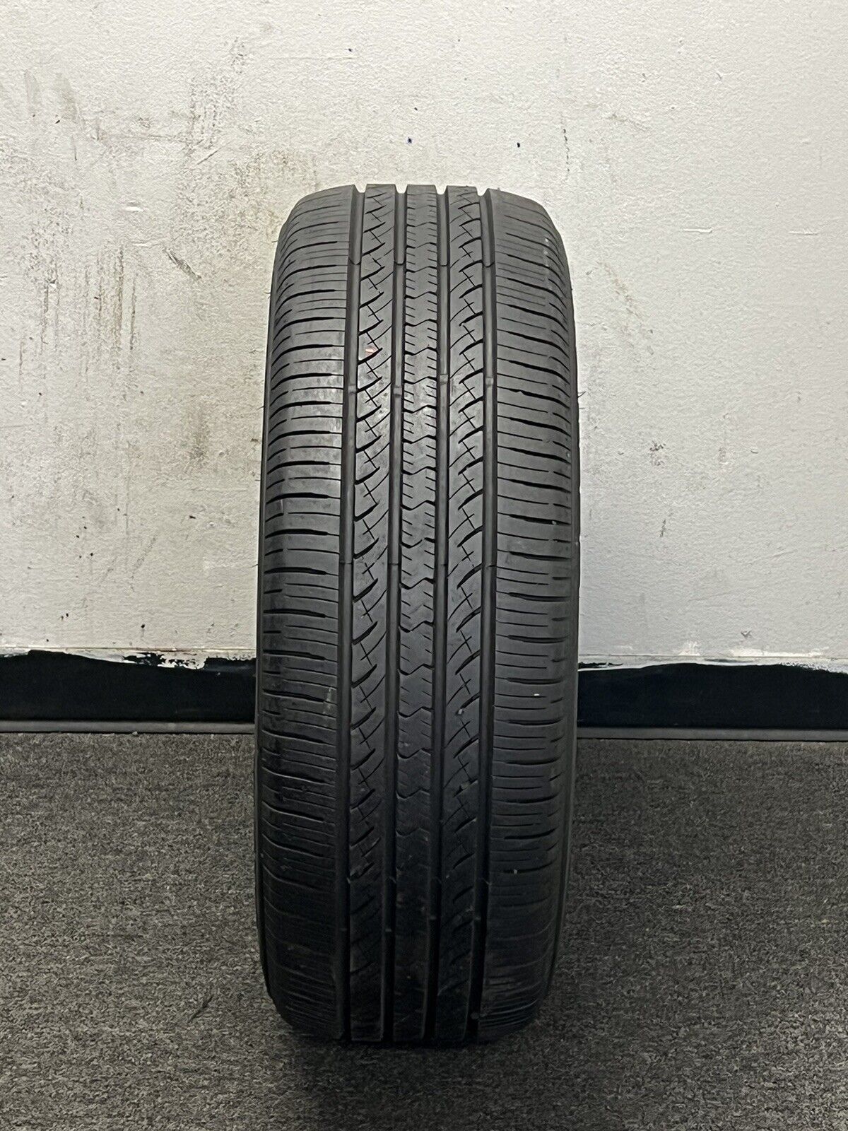 One Used Toyo Open country  235/55/R19 Tire