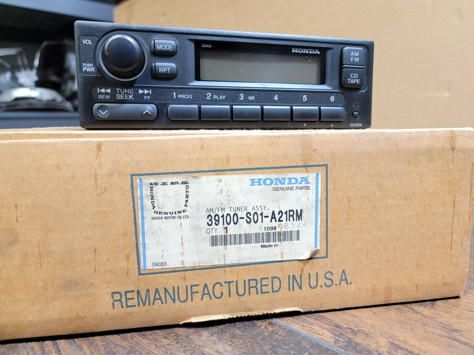 RARE NOS 1999-2000 Honda Civic Oem Radio Tuner 39100-S01-A21