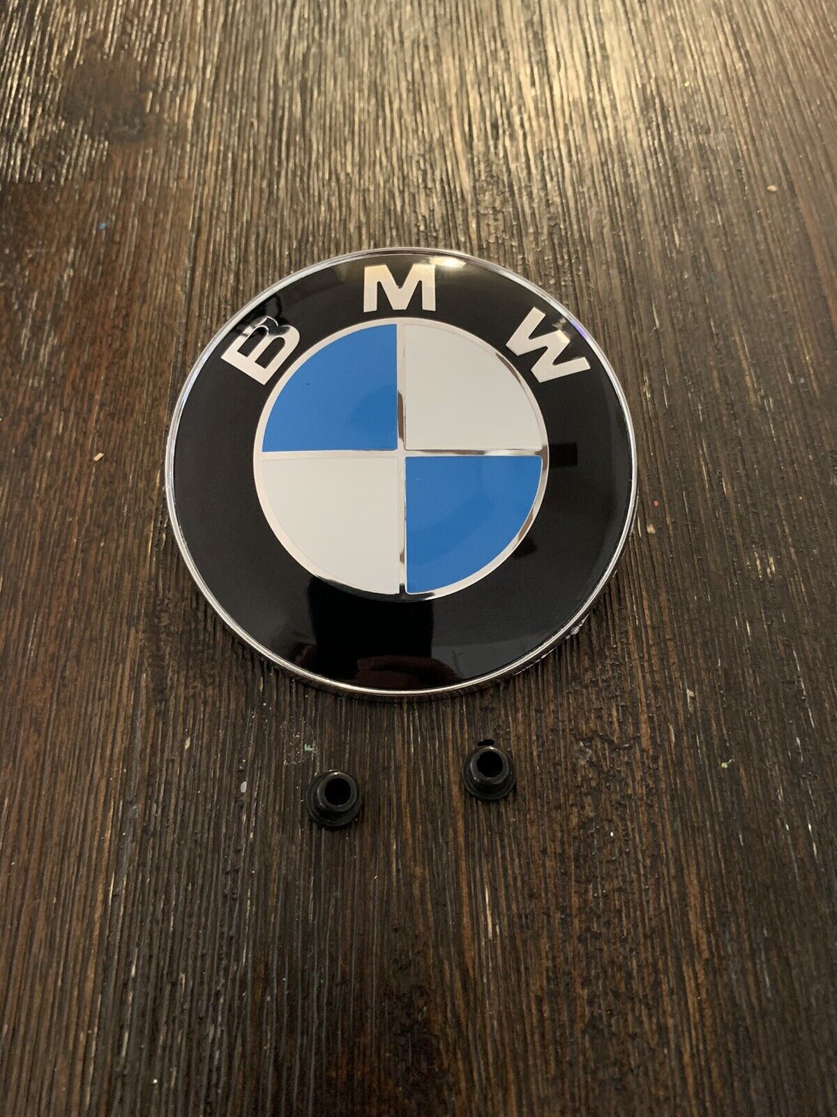 BMW Replacement Upgrade for Hood 82mm (3.2in) Badge w/ Emblem Grommets