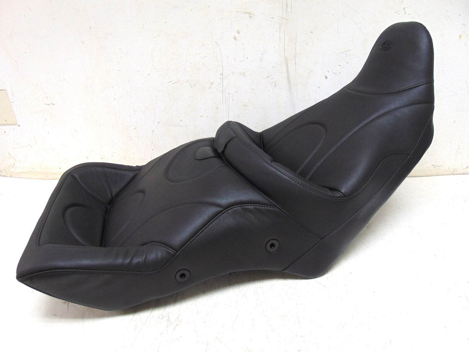 Mustang One Piece Touring Seat with Heat 79909
