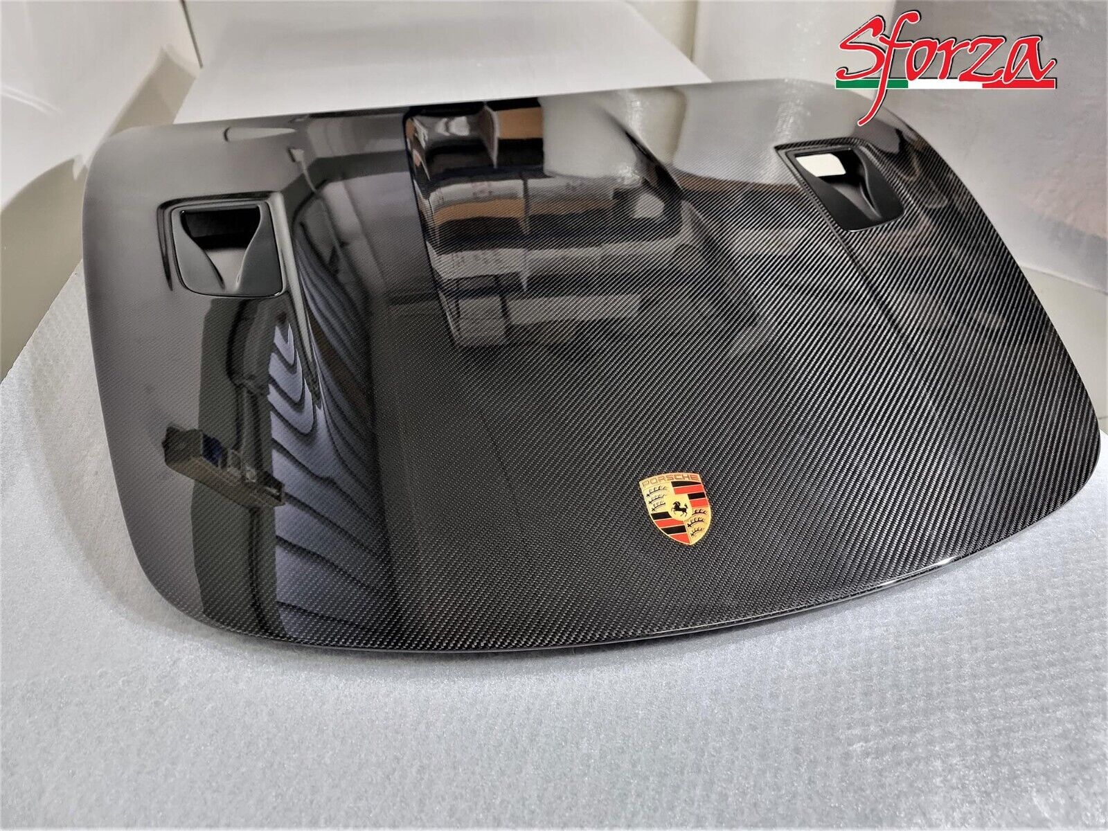 Porsche 911 991.2 GT3 RS - GT2 RS carbon fiber front Hood with NACA vents