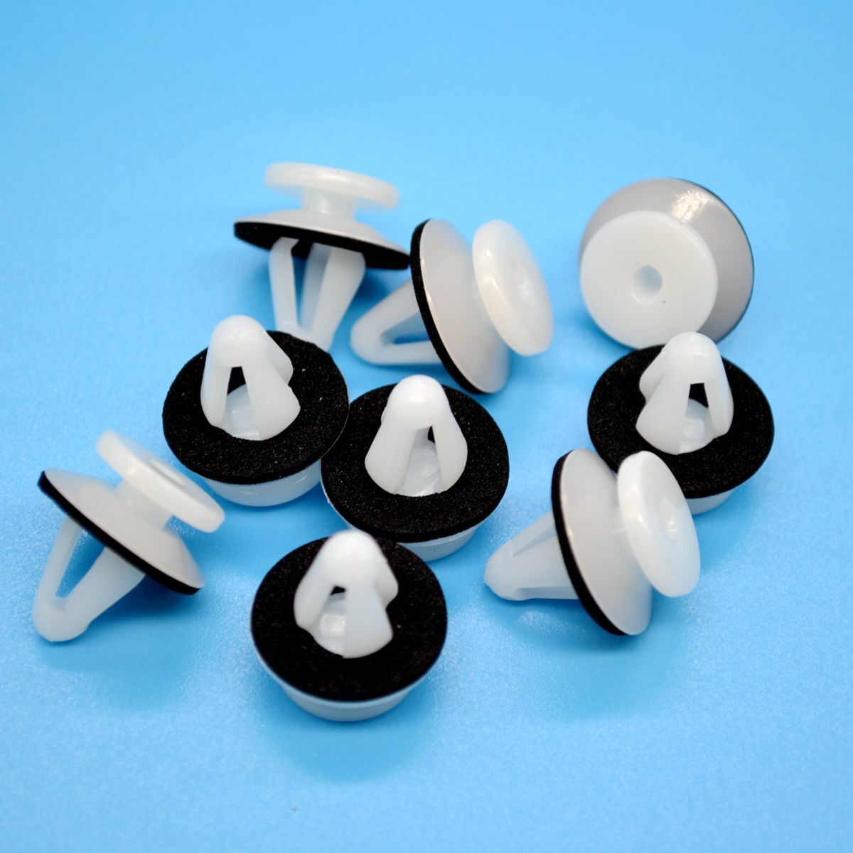 10pcs Nylon Side Garnish Clips Door Pannel Trim Mountings for Mitsubishi Eclipse