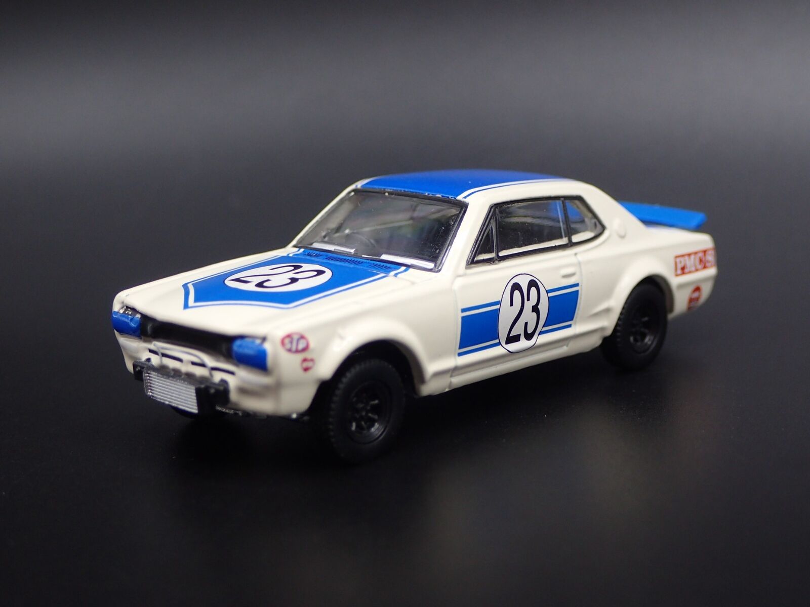 1971 71 NISSAN SKYLINE GTR PMCS 1:64 SCALE COLLECTIBLE DIORAMA DIECAST MODEL CAR