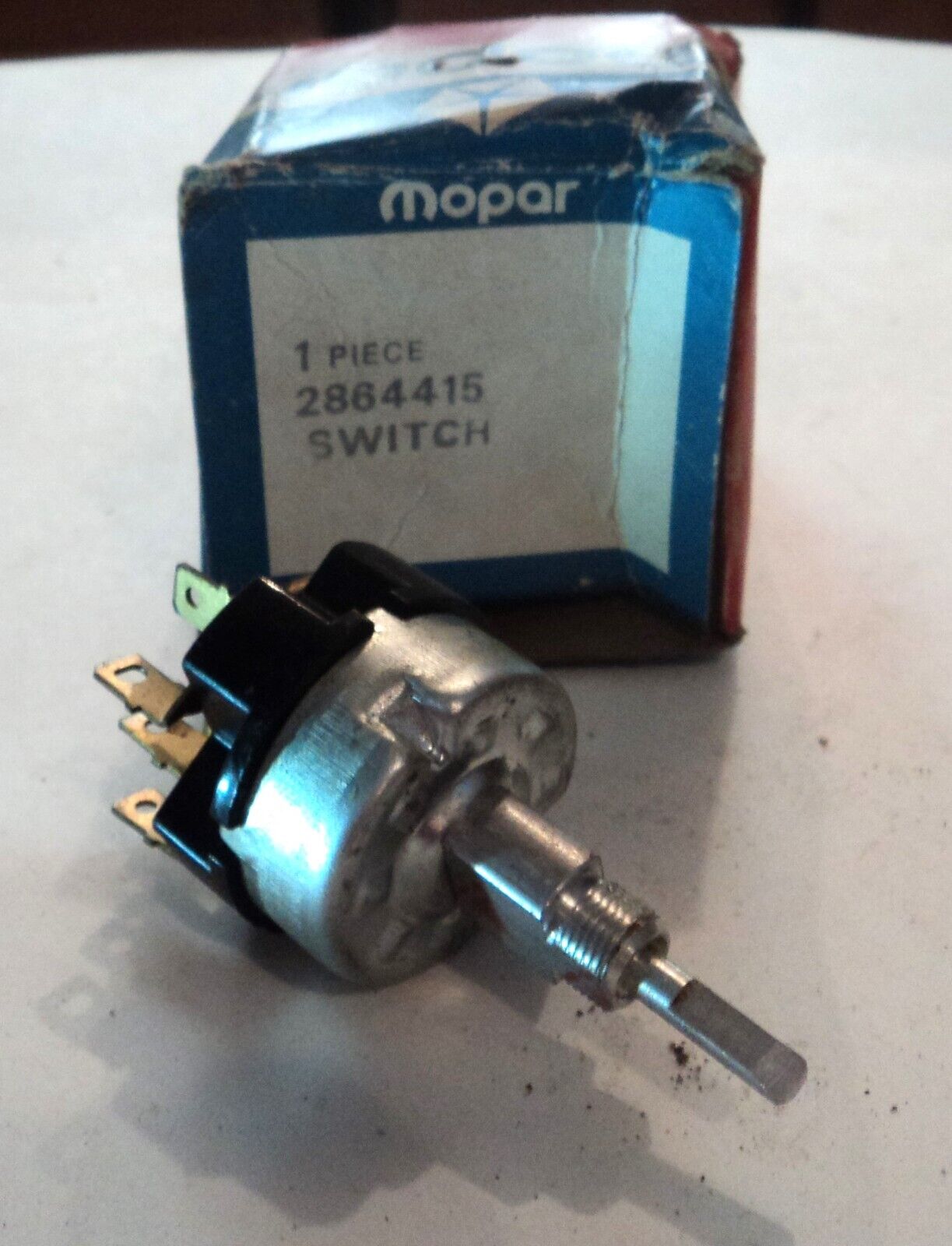 NOS 2 Speed Windshield Wiper Switch for 1968 to 1971 A Body Mopar part 2864415