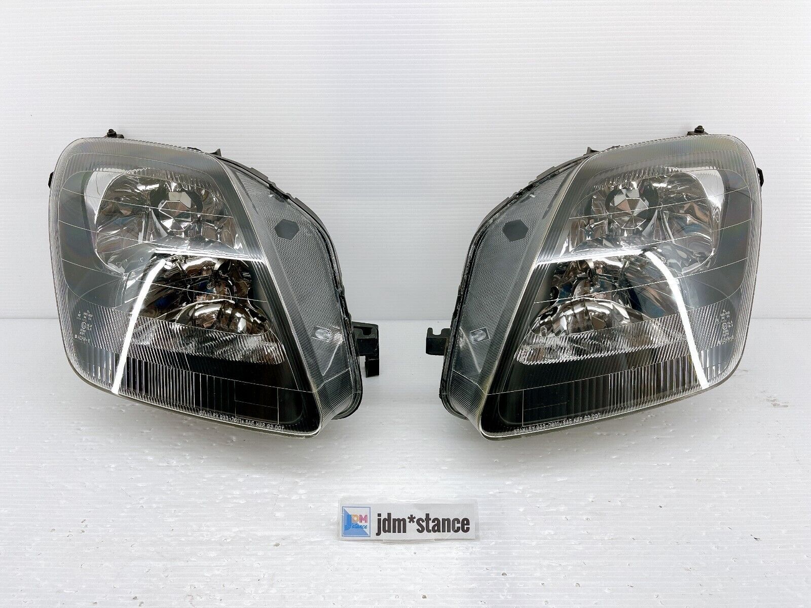 JDM Honda Prelude 96-01 BB5/6/7/8 Genuine Headlight Inner Black Painted OEM