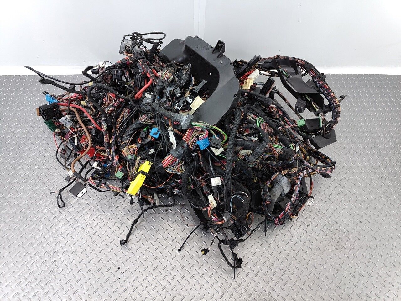 10-12 BMW 750i XDRIVE ENGINE MOTOR & FRONT CABIN WIRE WIRING HARNESS 7572881 OEM