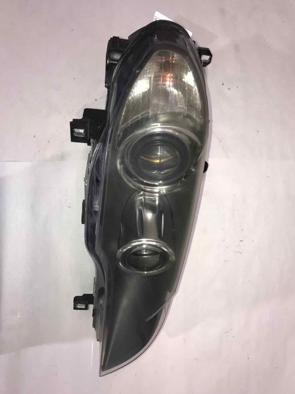 07 08 09 10 11 BMW X5 Headlamp Assembly Right