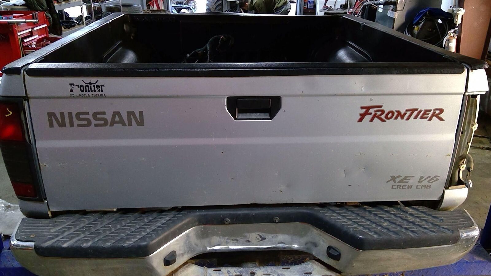 Crew Cab Deck Lid Tailgate Gray See Dents Fits NISSAN FRONTIER 2000-