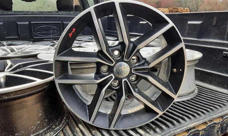 Wheel 18x8 Aluminum Black Painted Pockets Fits 17-19 GRAND CHEROKEE 462872