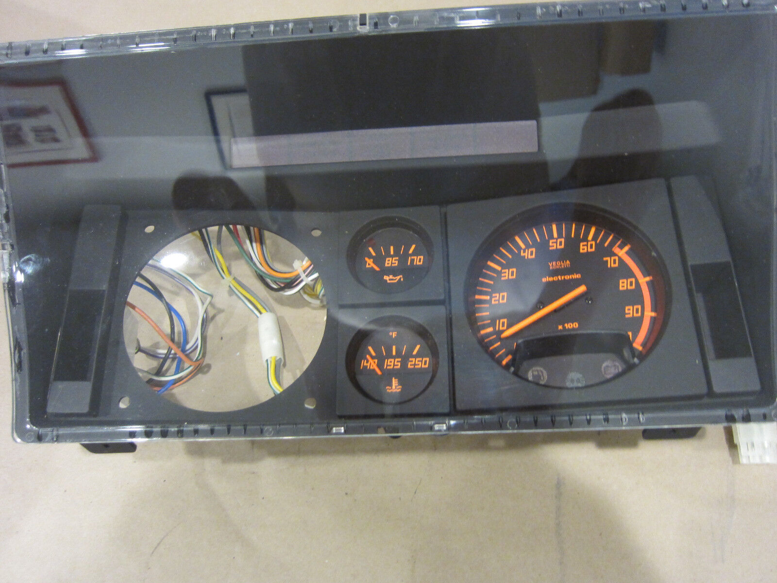 Ferrari Testarossa Speedometer Instrument Cluster Tachometer / Gauges. # 123647
