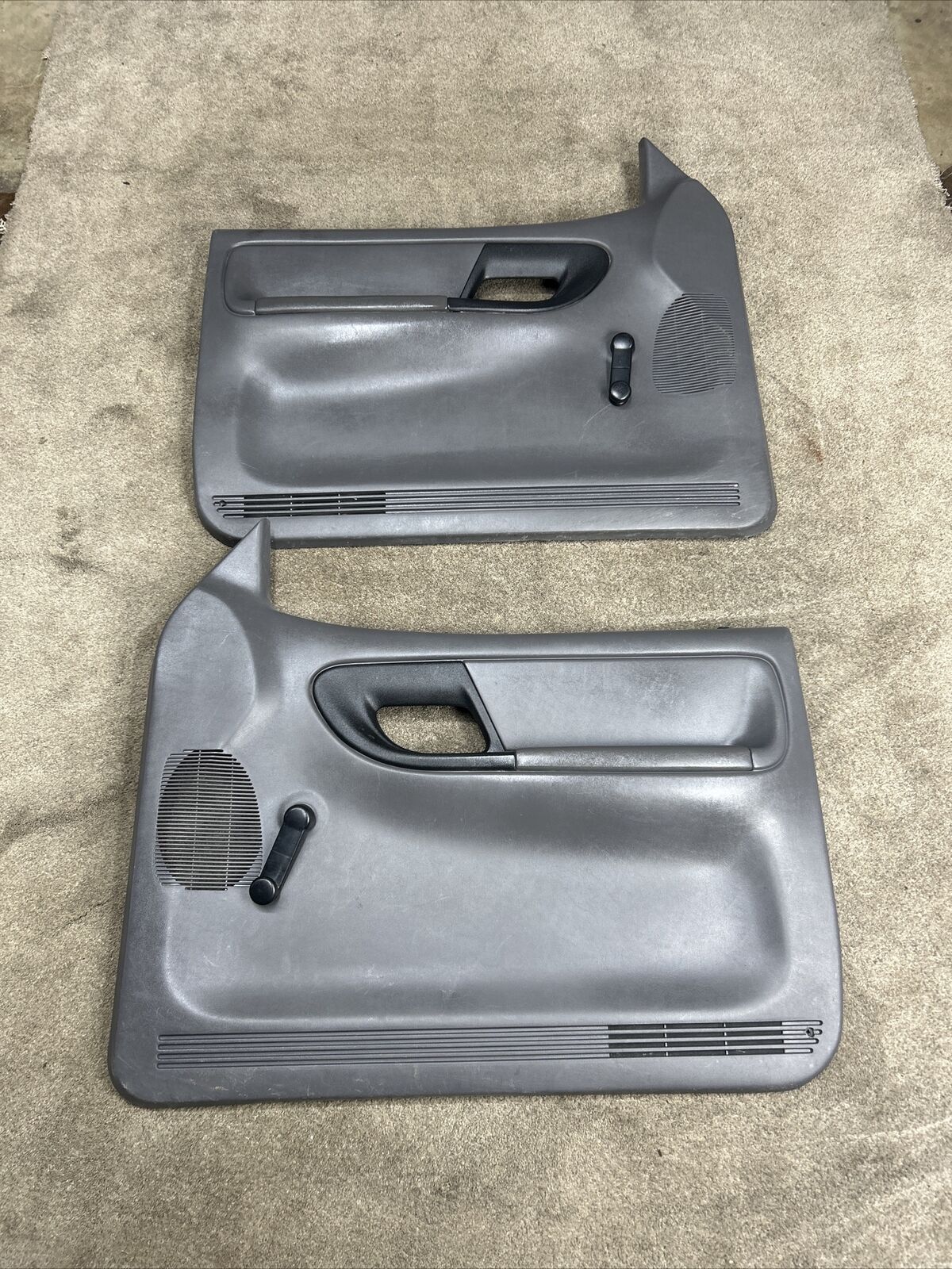 1995-2001 Ford Ranger Pair Of Manual Door Panels Dark Gray OEM 