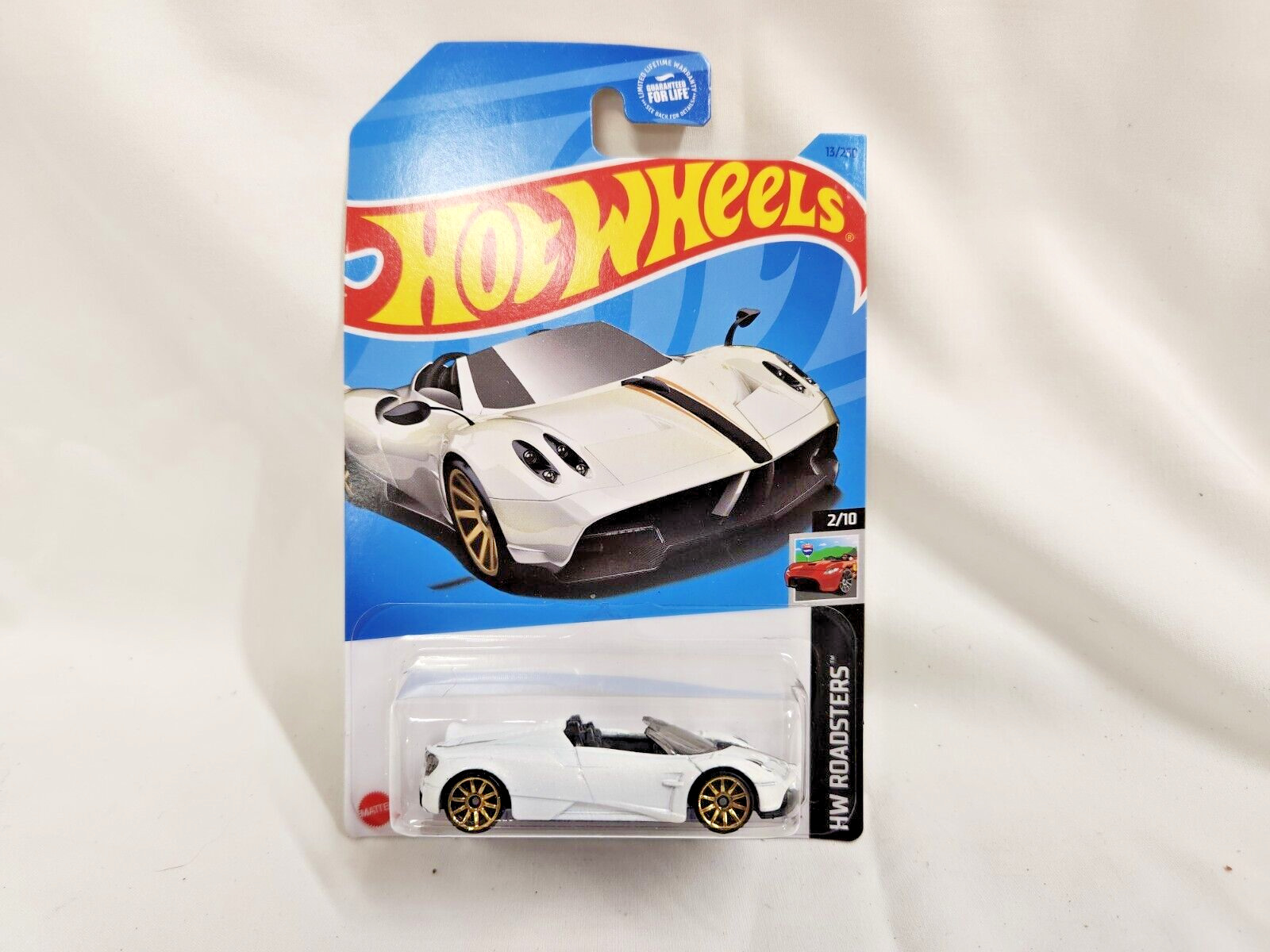 💎 2023 Hot Wheels #13 HW Roadsters 2/10 '17 PAGANI HUAYRA ROADSTER White