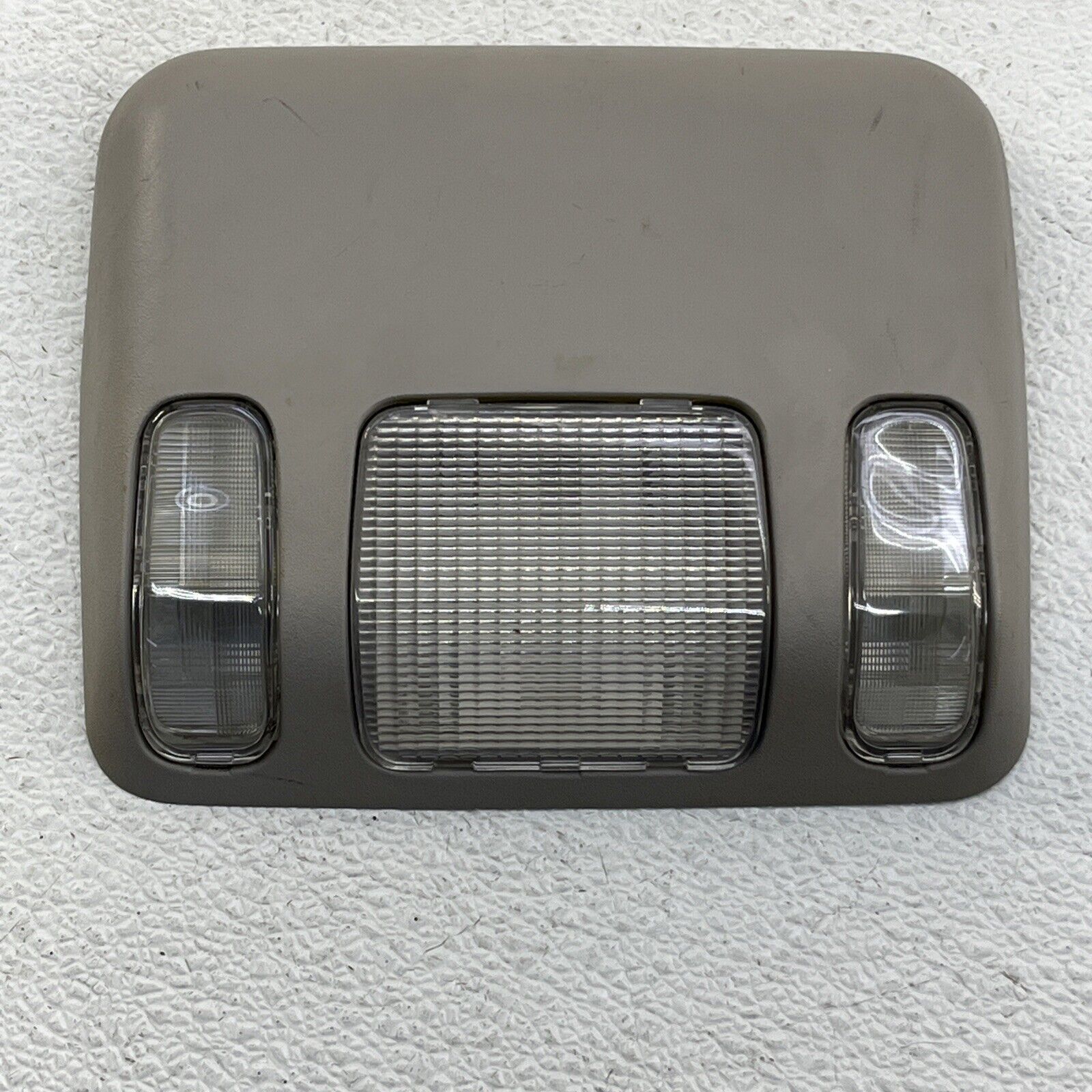98-01 Jeep Cherokee Sport XJ Dome Light Front Domelight Assembly OEM Light Gray