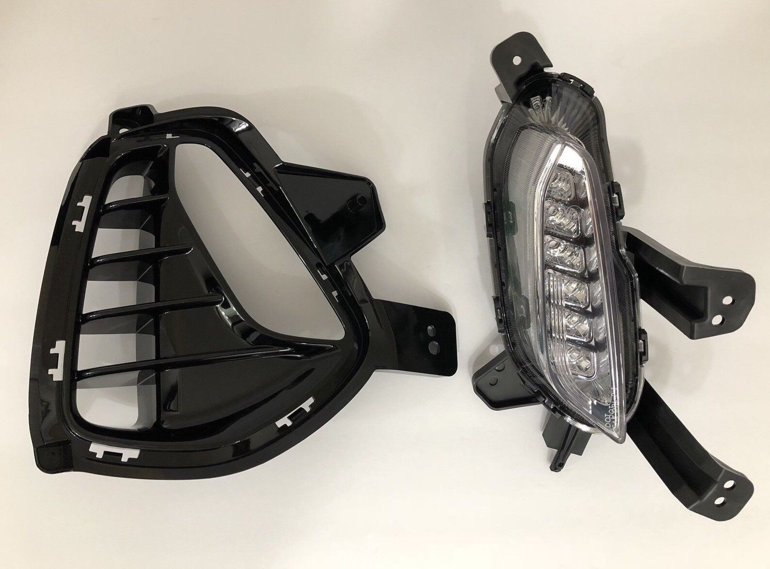 2018-2019 Elantra GT Fog Lamp Right Passenger Side Daytime Running Light +Cover