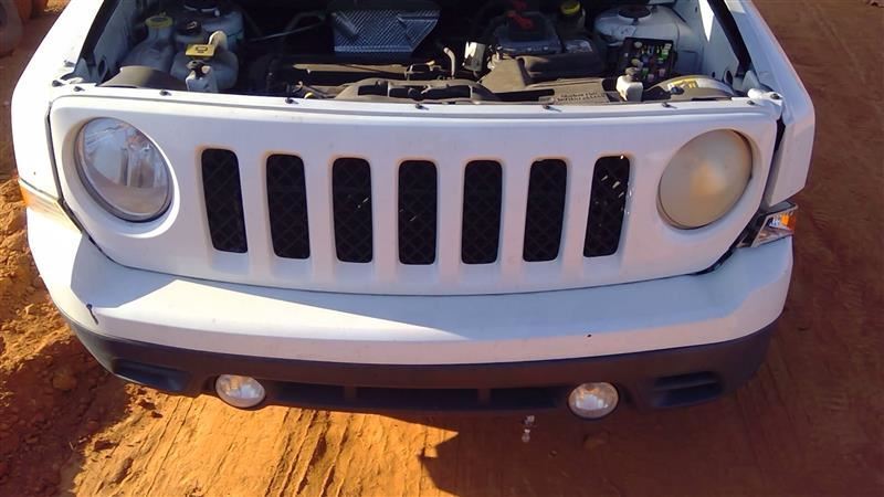 Grille Fits 11-17 Jeep Patriot OEM White 