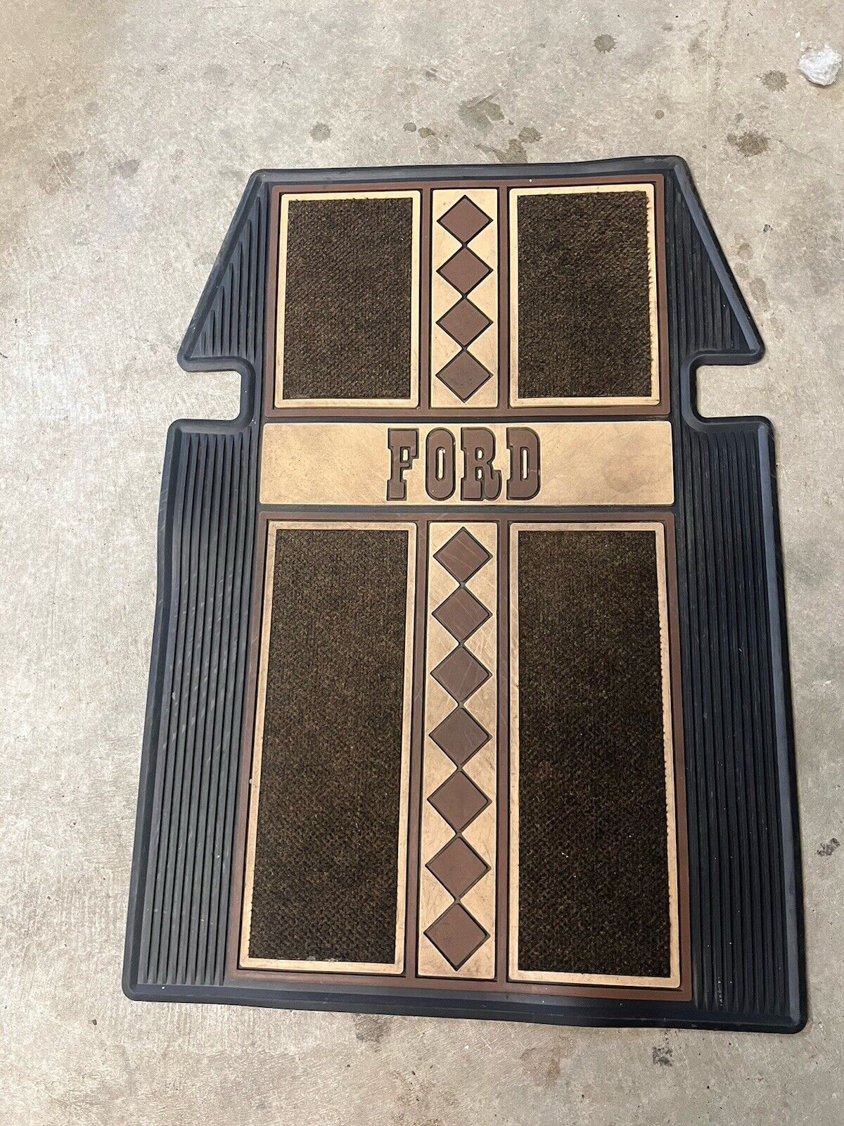 Vintage 60’s 70’s 80’s Plasticolor Ford Truck Brown Rubber Floor Mat Carpet