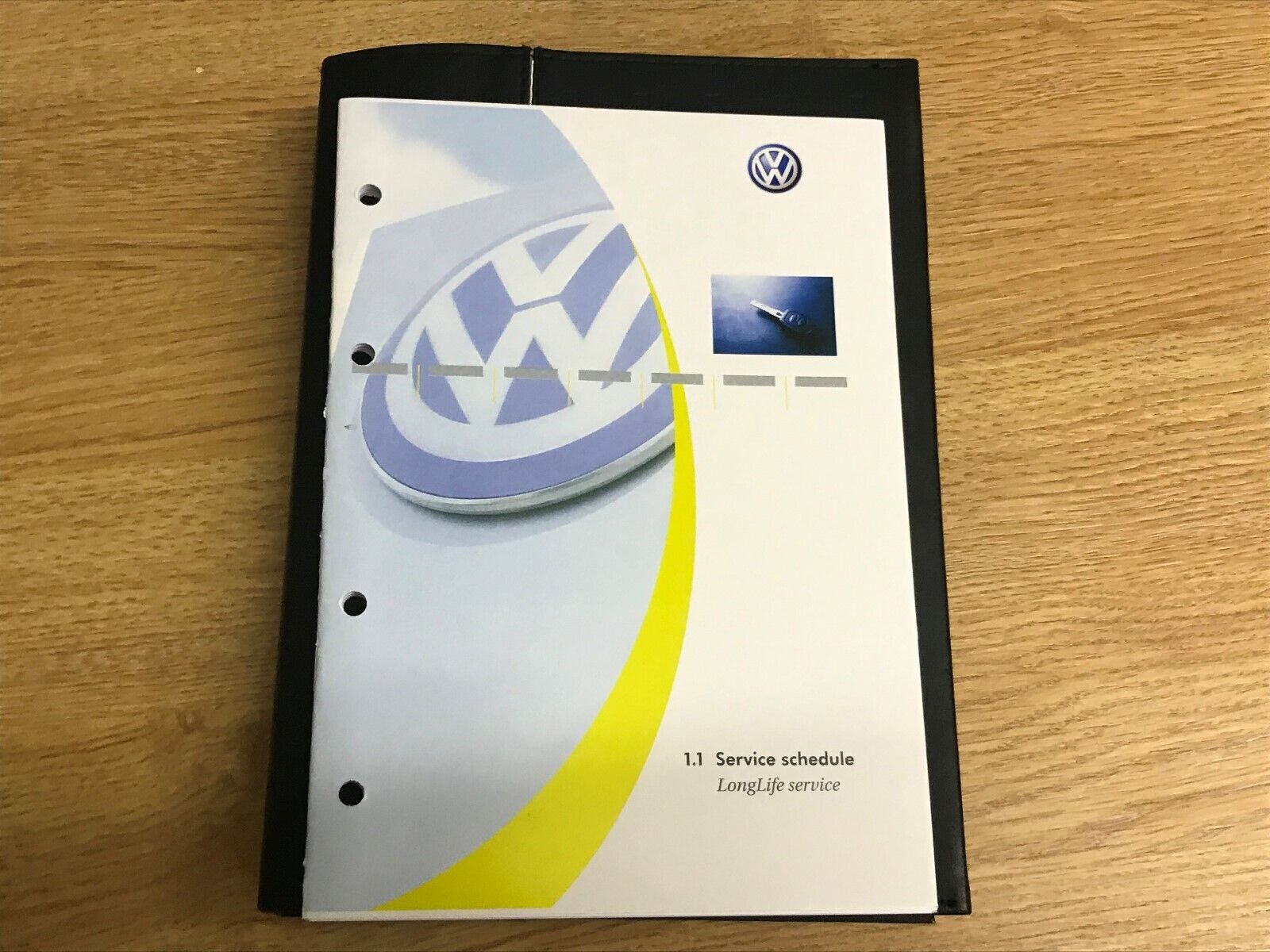 Volkswagen VW GOLF service book brand new not duplicate covers all models POLO  