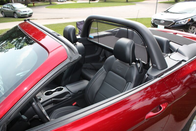 2015-2023 Mustang Convertible w/ Light Bar Love The Drive Wind Screen Deflector