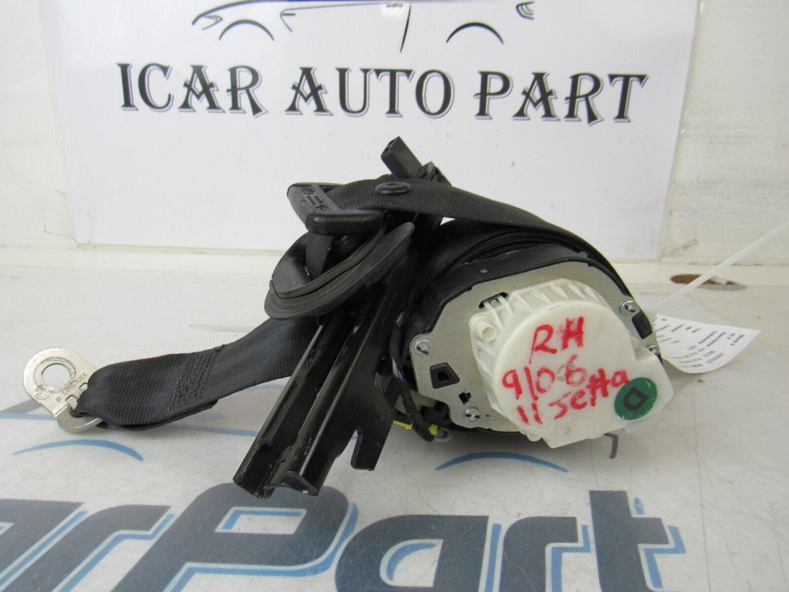 2011 12 13 14 15 16 17 18 Volkswagen Jetta Front Passenger Seat Belt Retractor