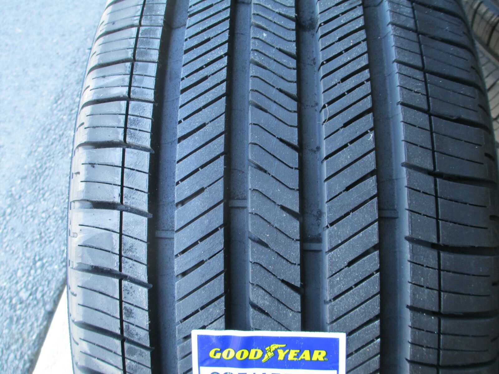 2 New 285/45R22 Goodyear Eagle Touring Tires 2854522 45 22 R22 45R Made in USA