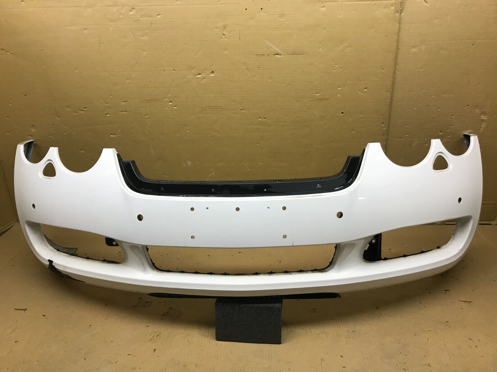 2003 - 2008 Bentley Continental GT GTC Front Bumper Cover OEM 3W8807221 White