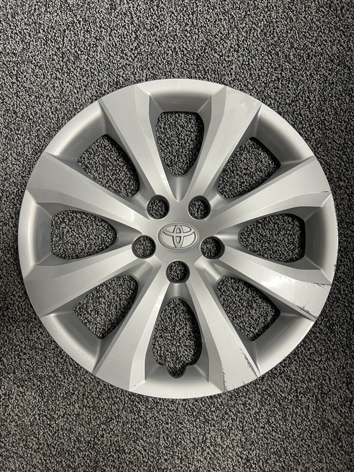 ONE HUBCAP FITS 2020-2022 Toyota Corolla OEM Factory 16” Wheel Cover 42602-12850