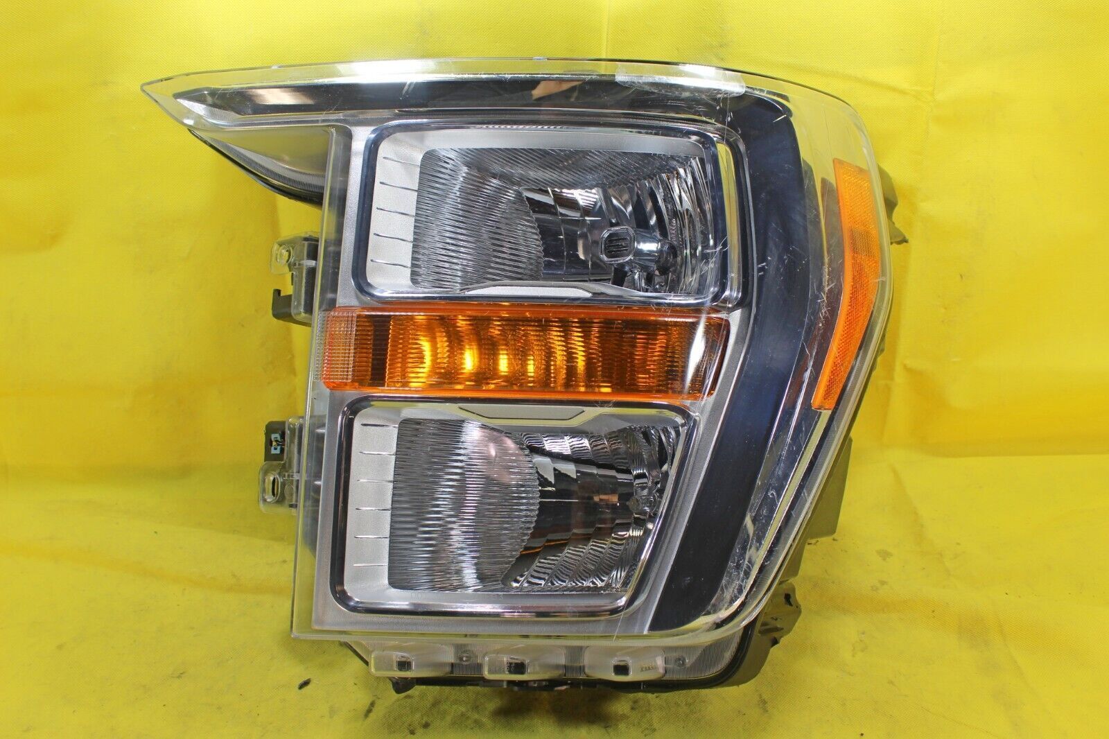 ✅✅ Ford OEM 21 22 23 F150 F-150 Left Driver Side Headlight Halogen ~ 3 Tab Dmg