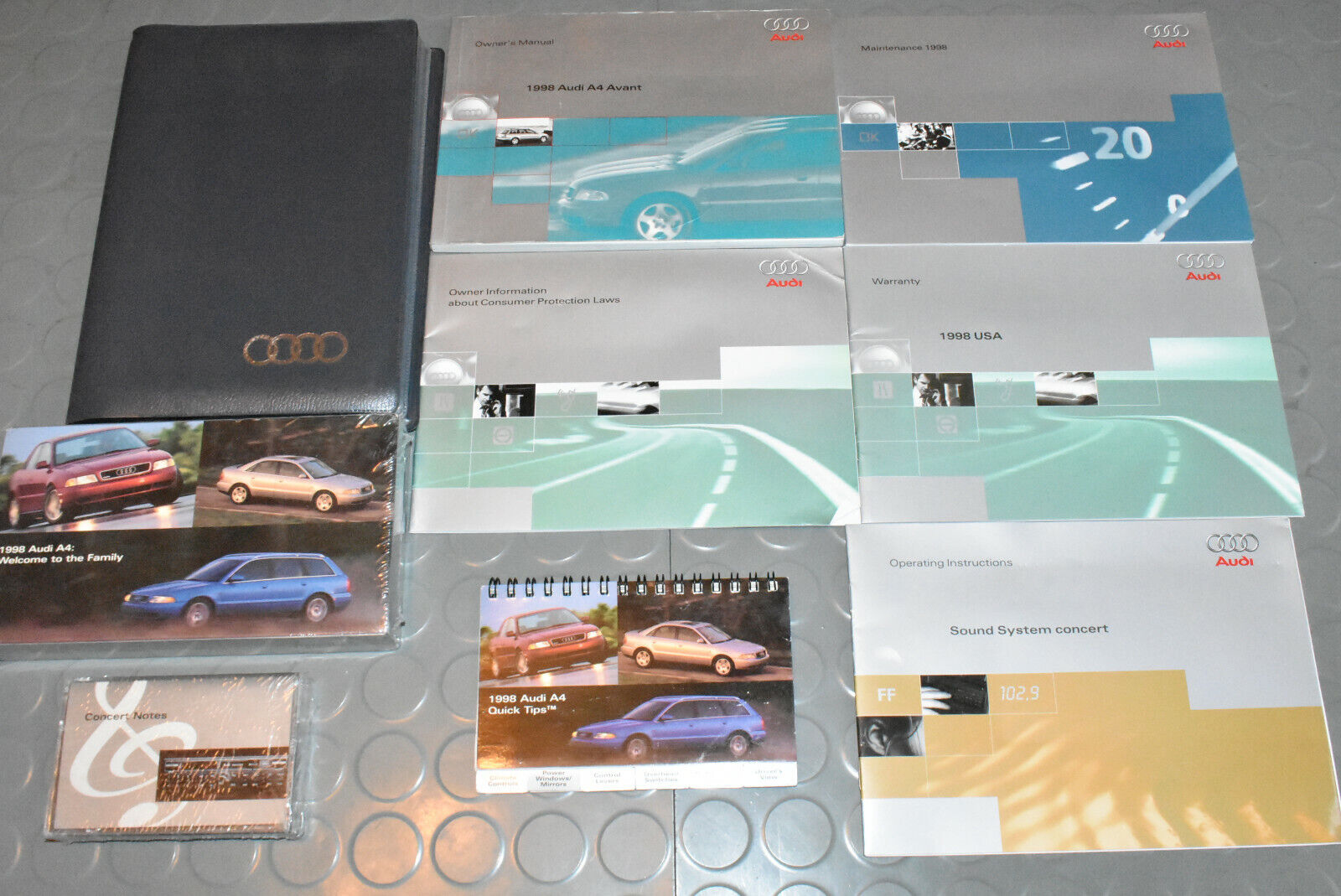 1998 Audi A4 Avant Owners Manual - SET 