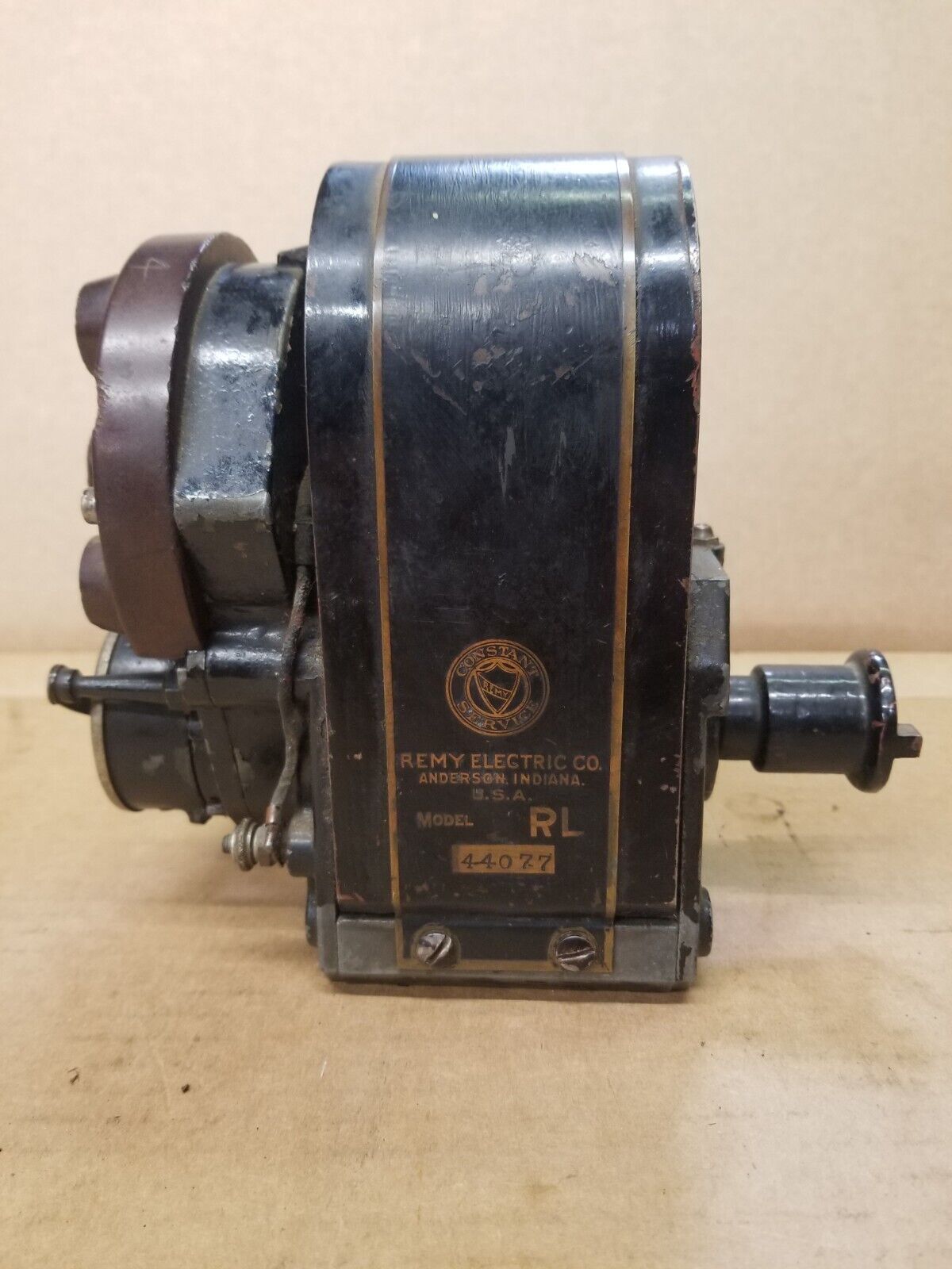Early Remy Electric Co. Type RL Magneto Pat. 1904 1905