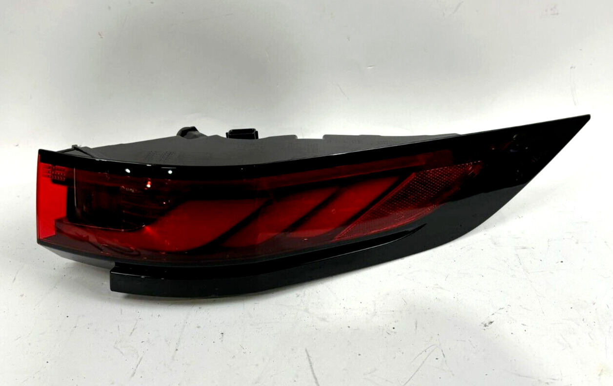 2022-2023 RANGE ROVER SPORT L461 TAILLIGHT ASSEMBLY OEM RIGHT SIDE N9X2-13404 BE