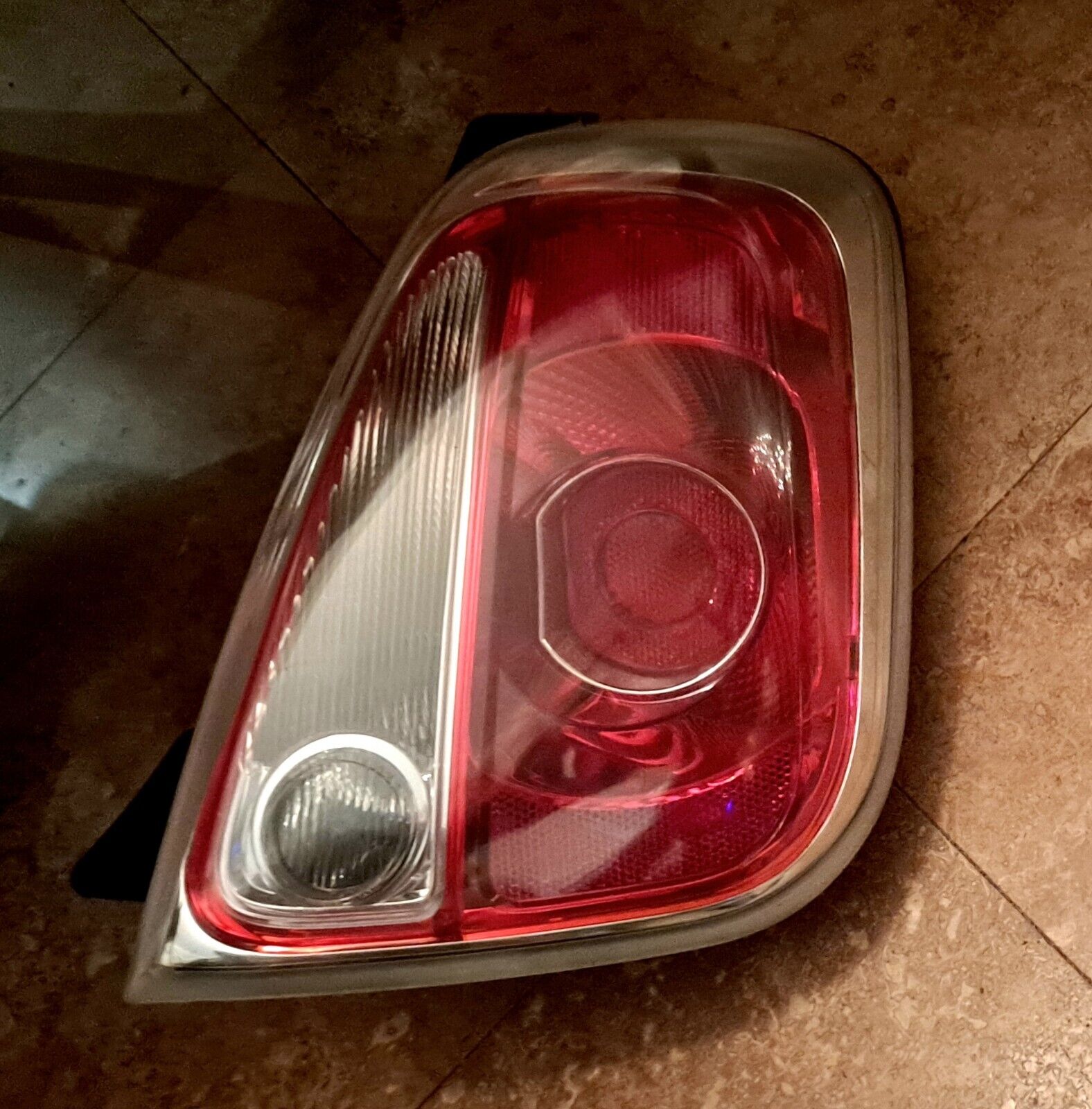2012-2017 Fiat 500 Tail Light Passenger Right w/ Clear Surround 2013 2014 2015 