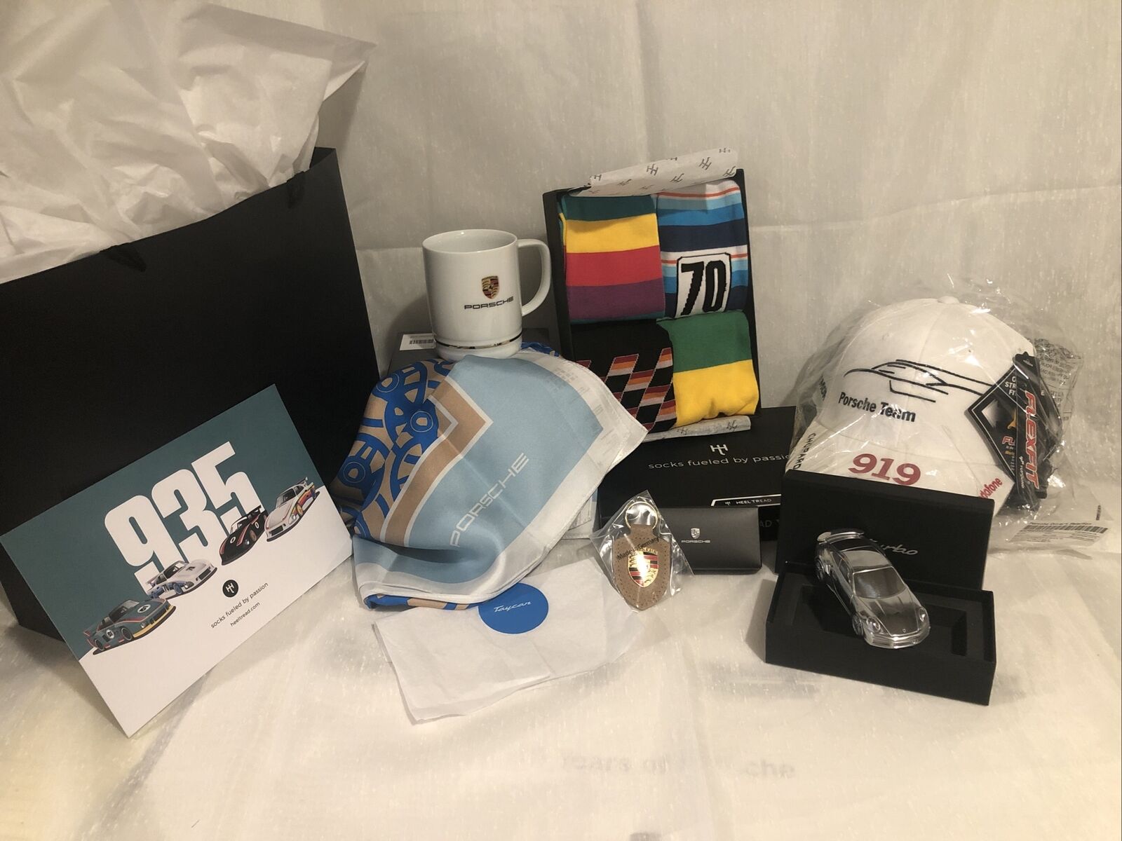 Ultimate Porsche Design Gift basket Unisex 6 Items For The Special Porsche Owner