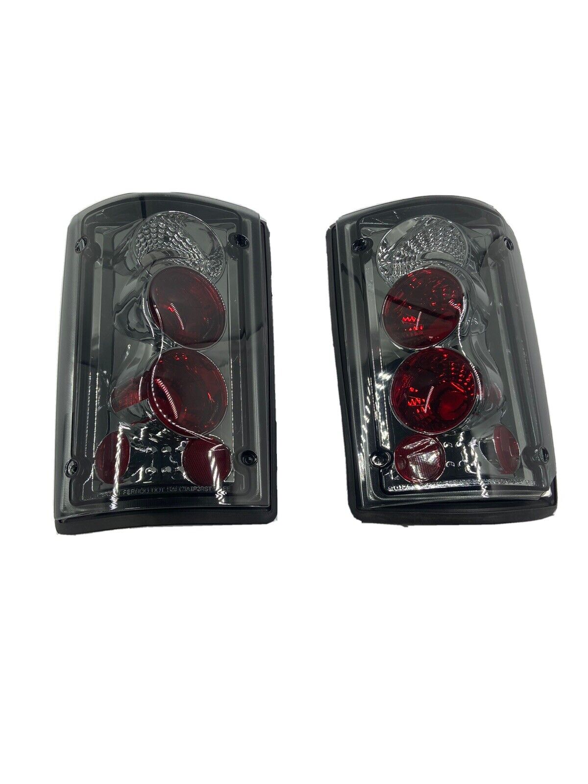 Spyder For Ford E-150/250/350 Econoline 1995-2002 Euro Tail Lights Pair | Smoke