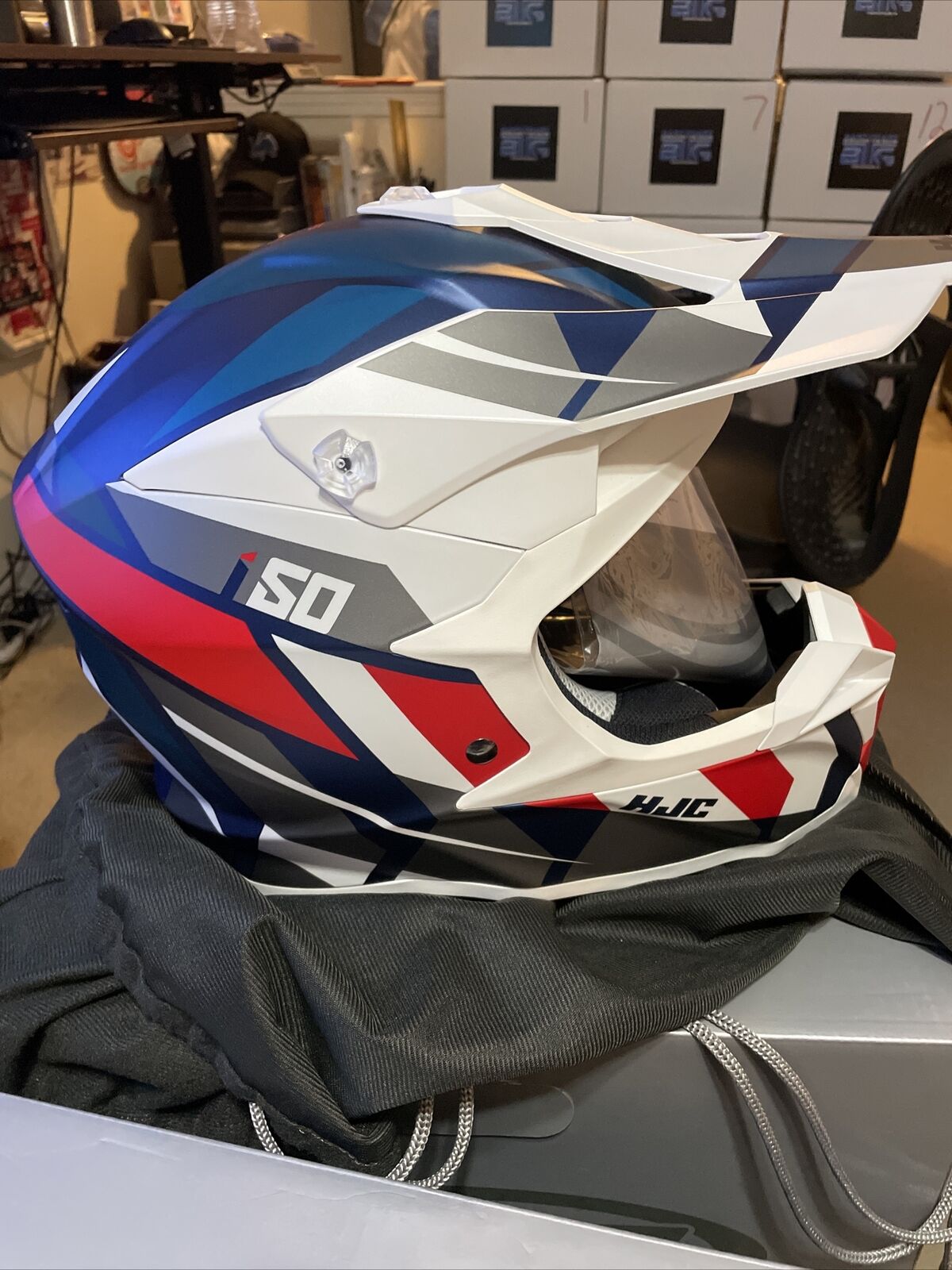 HJC i50 Vanish Helmet - Red/White/Blue / Large New With Box