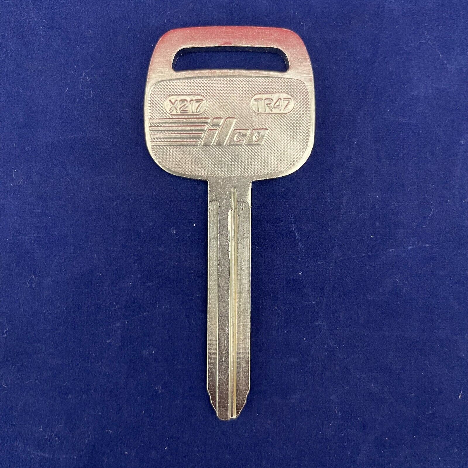 New ILCO X217 TR47 Uncut Key Blank For Toyota 90999-00186 MADE IN MEXICO