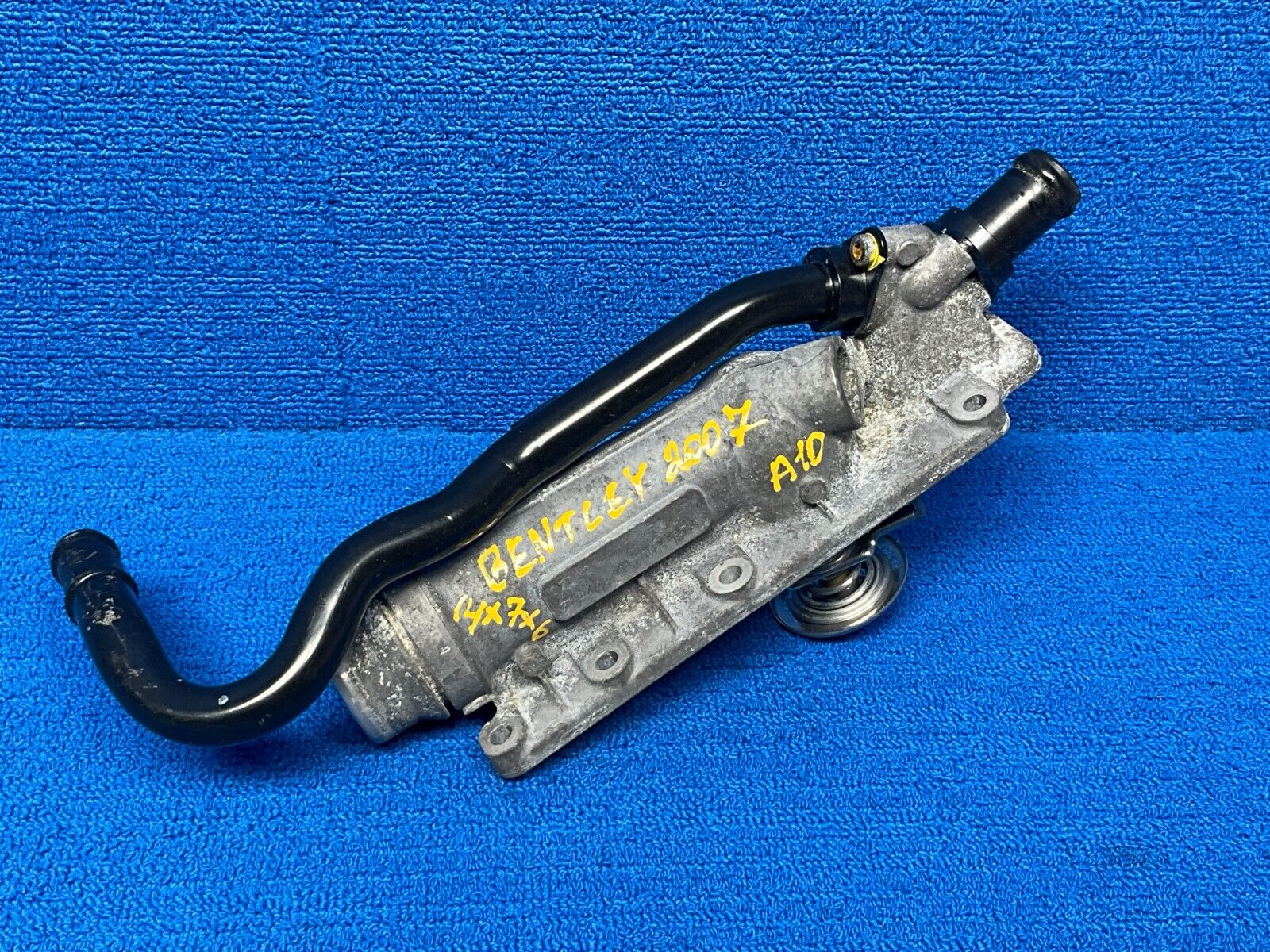 2006 - 2010 BENTLEY CONTINENTAL GTC ENGINE MOTOR THERMOSTAT HOUSING ASSEMBLY OEM