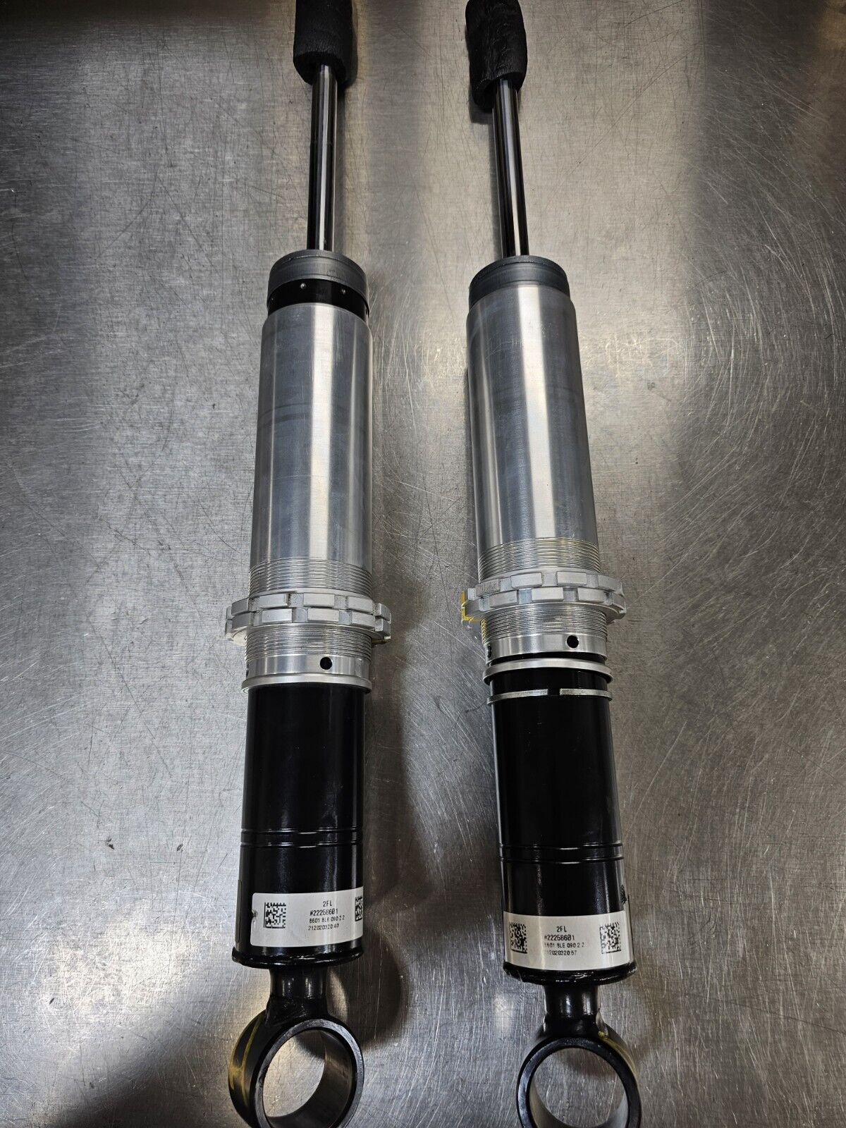FERRARI 458,FRONT SHOCK ABSORBER PAIR -VEHICLE LIFT SYSTEM , P/N 301450 