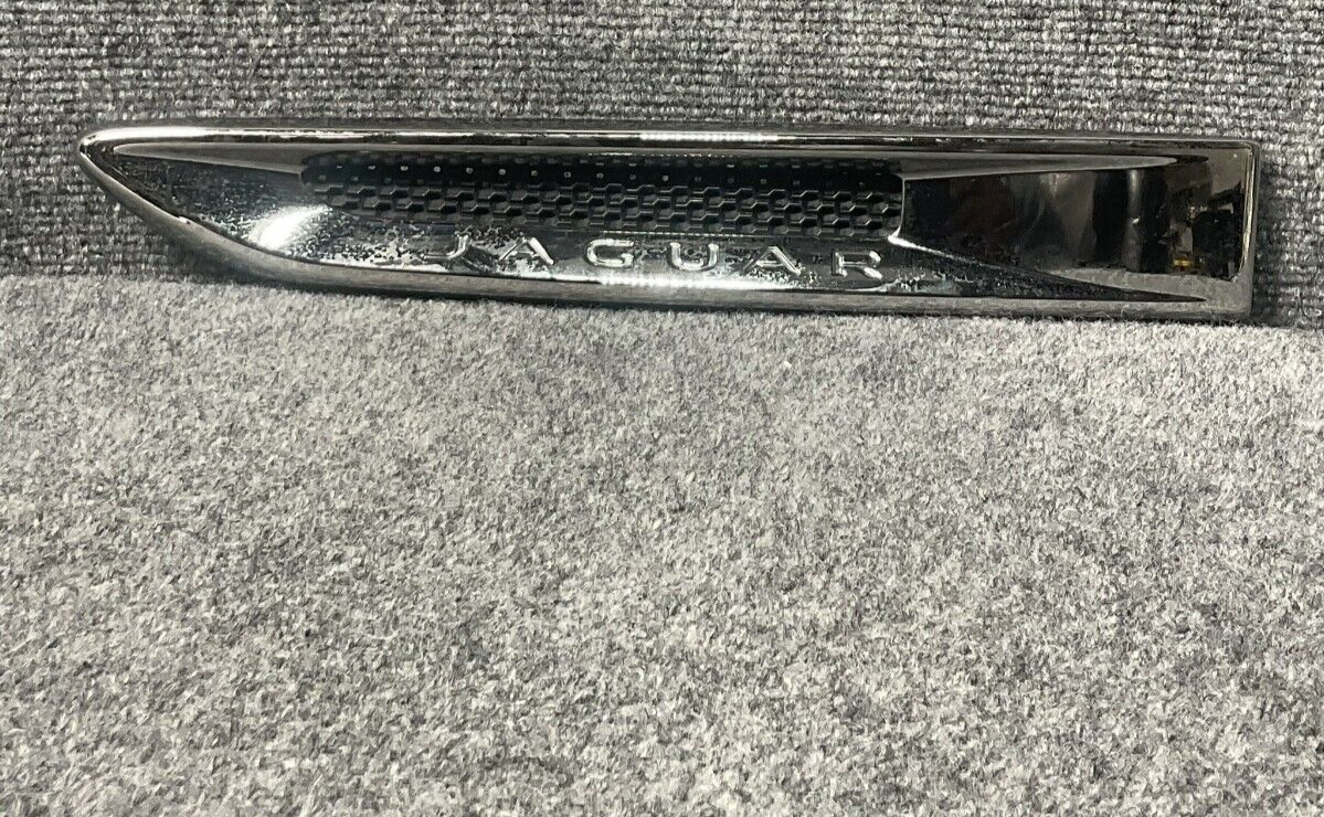 Jaguar XF Fender Vent Chrome Molding Trim GX6M-280B11*