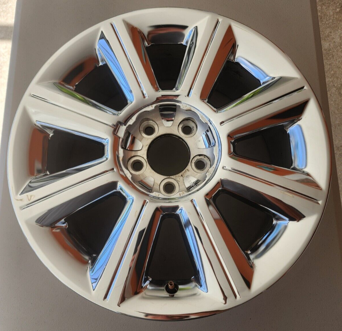 2007-2010 Lincoln MKX  Factory OEM Wheel 18 x 7-1/2 8 Spoke Rim Chrome Clad 3675
