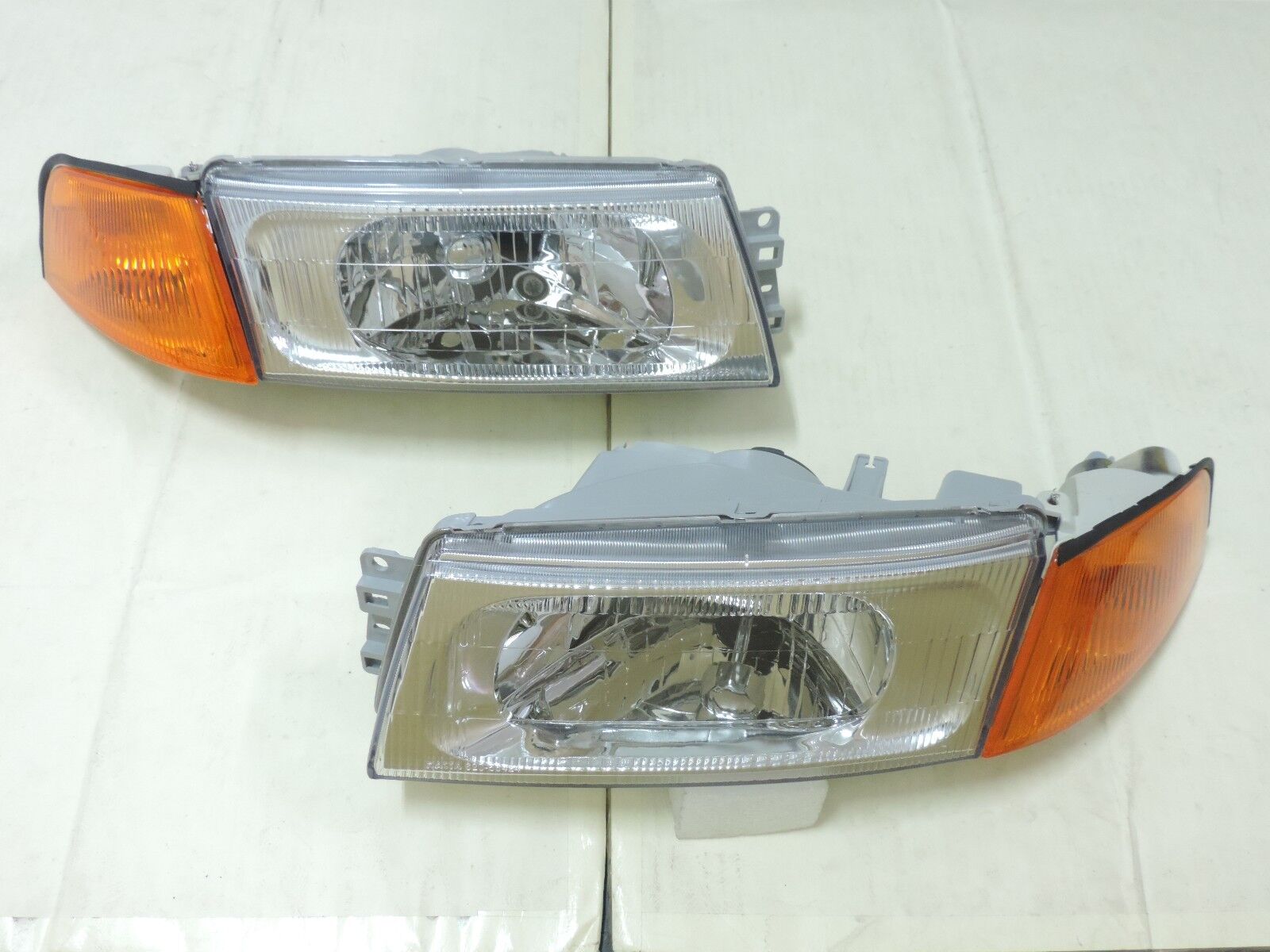 1998 - 2001 Mitsubishi Lancer Evo 5 6 Chrome Headlights & Amber Corner light