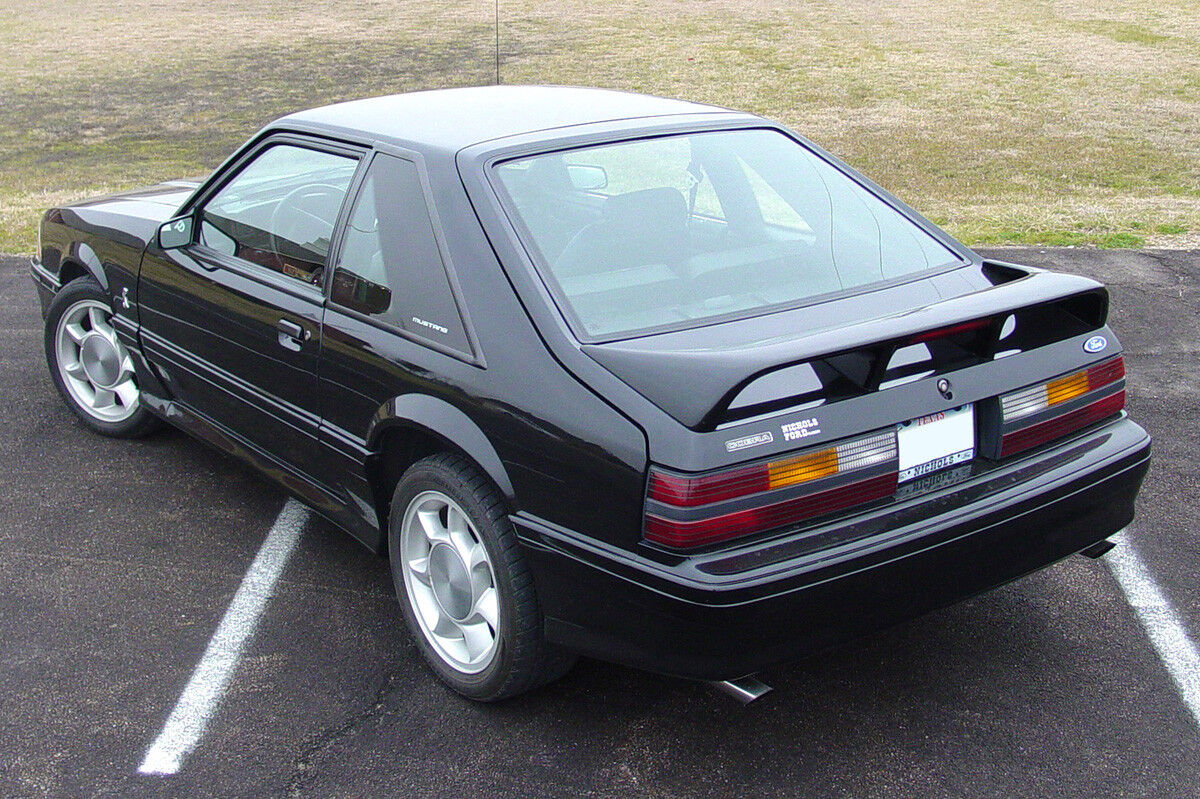 FOR FORD MUSTANG-COBRA-Rear-Spoiler-1979-1993-MUSTANG-Hatchback -UNPAINTED/PRIME